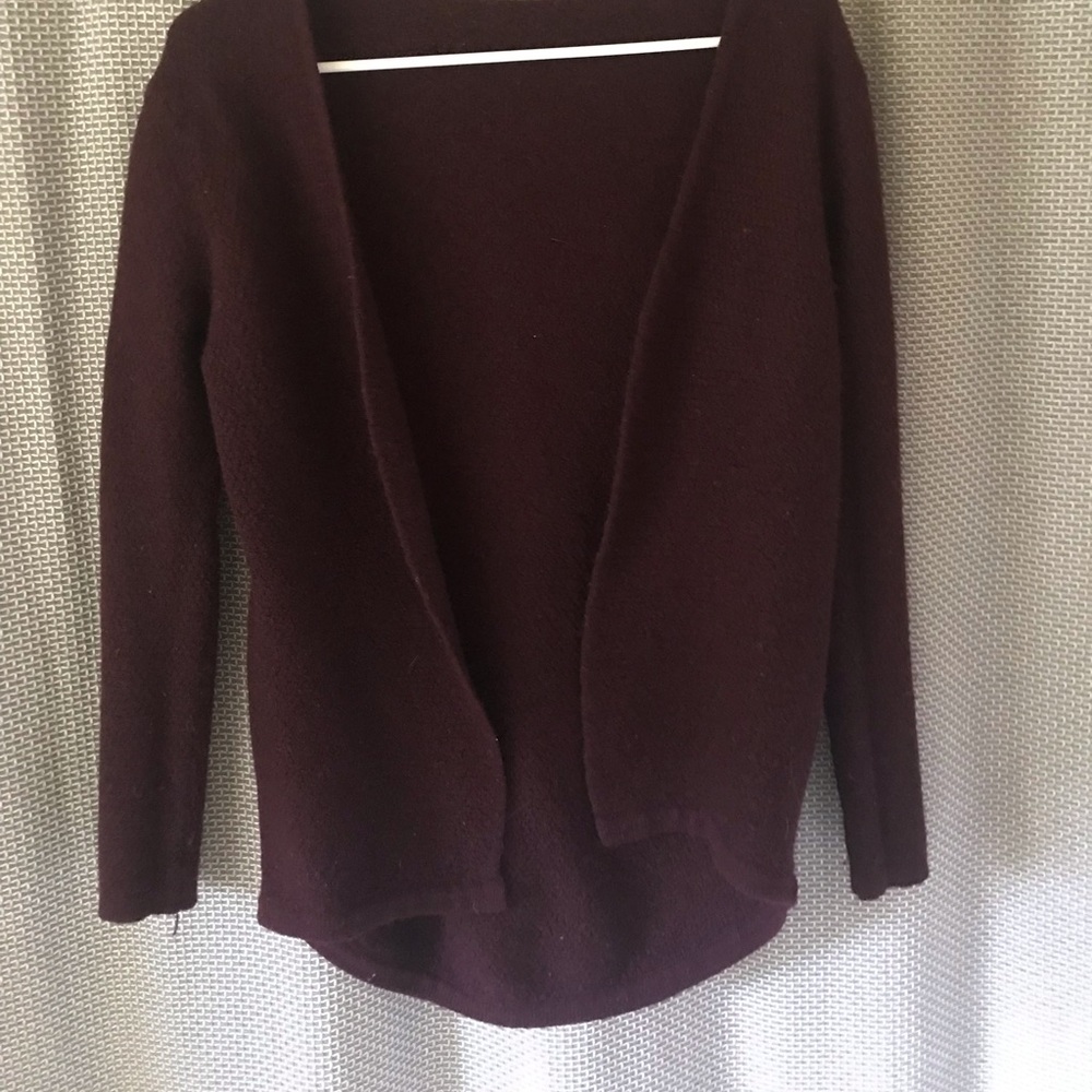 A Maroon cardigan in great condition